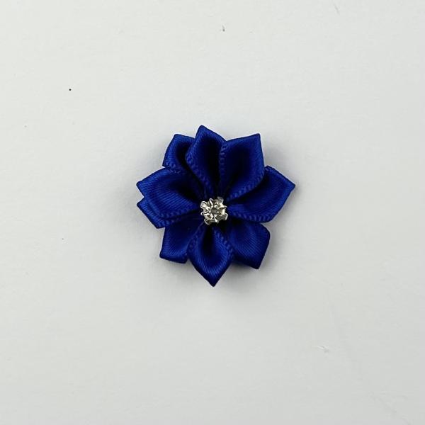 Blume blau